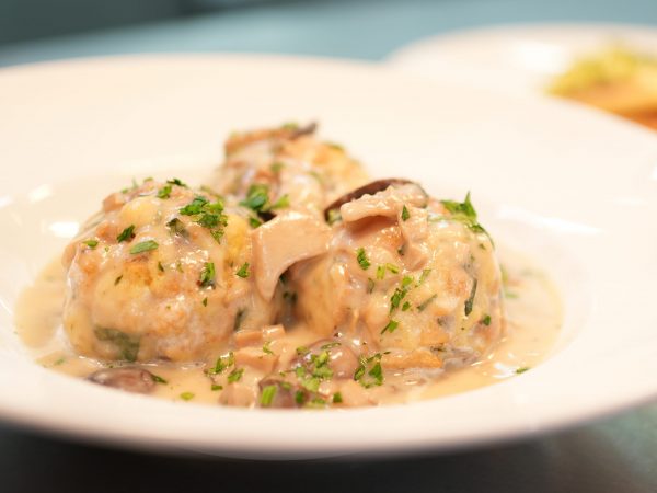 2024-12-07 Semmelknödel mit Pilzrahmsoße 2